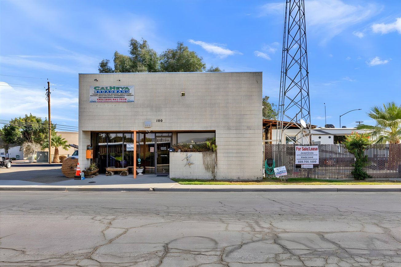 100 1st Street Office