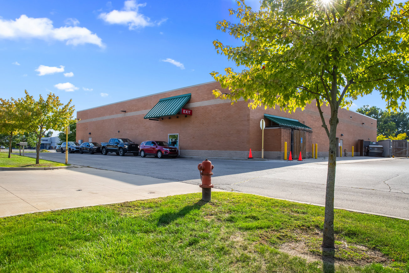 1001 East M 21, Owosso, MI, For Sale, Image-2