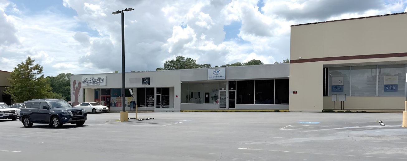 1014 Gray Highway Retail