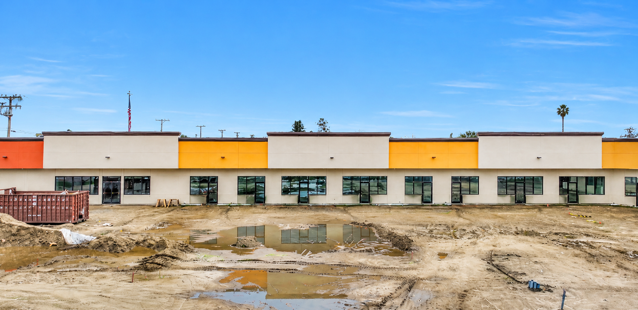 1040 South 12th Avenue Retail