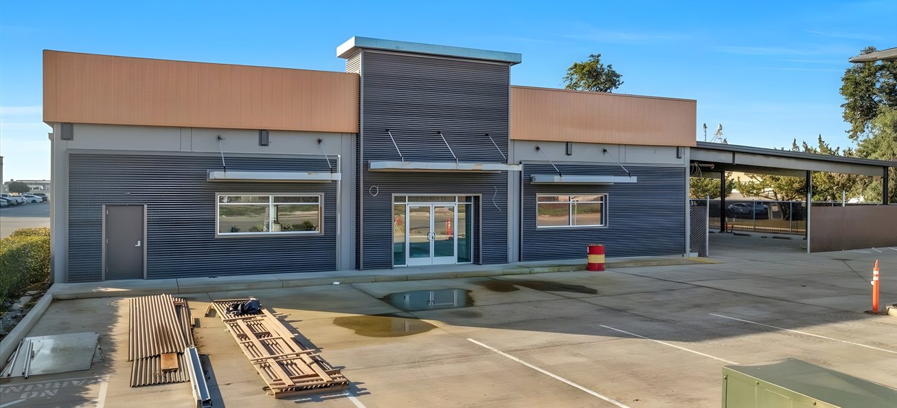10417 West Goshen Avenue Industrial
