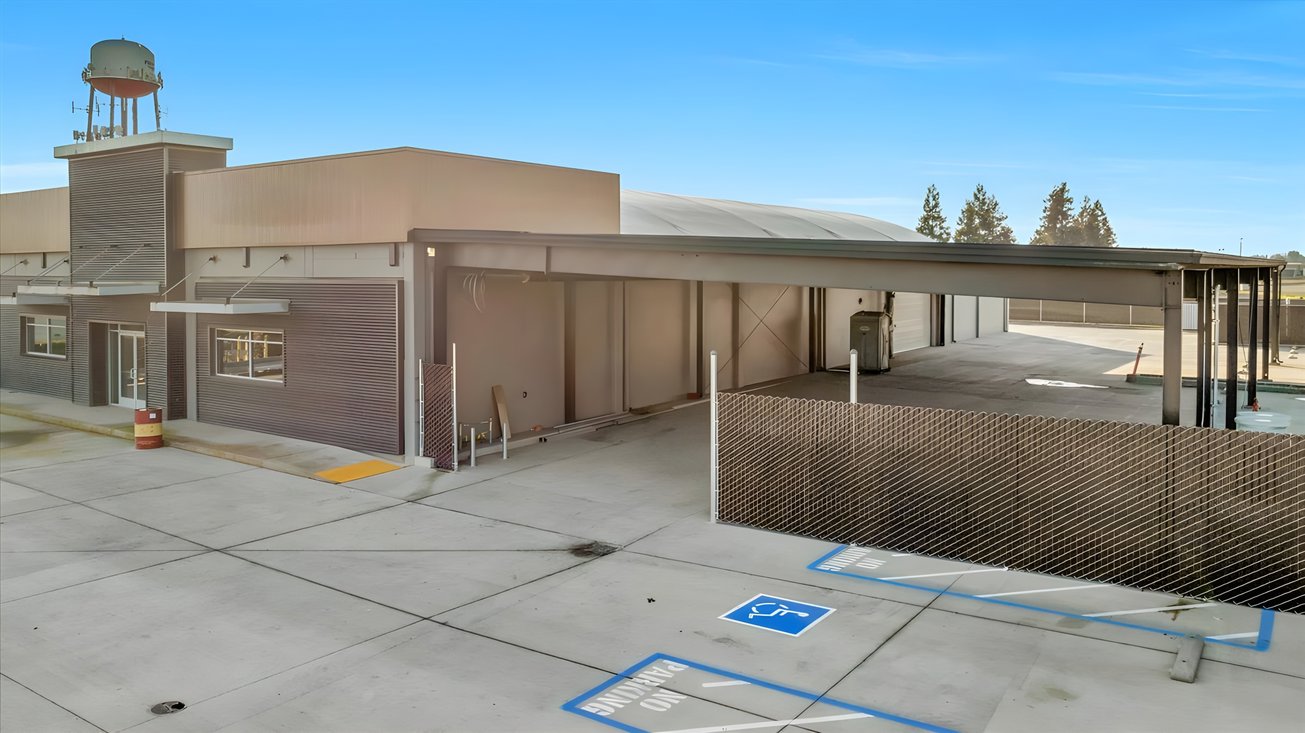 10417 West Goshen Avenue, Visalia, CA, For Sale, Image-2