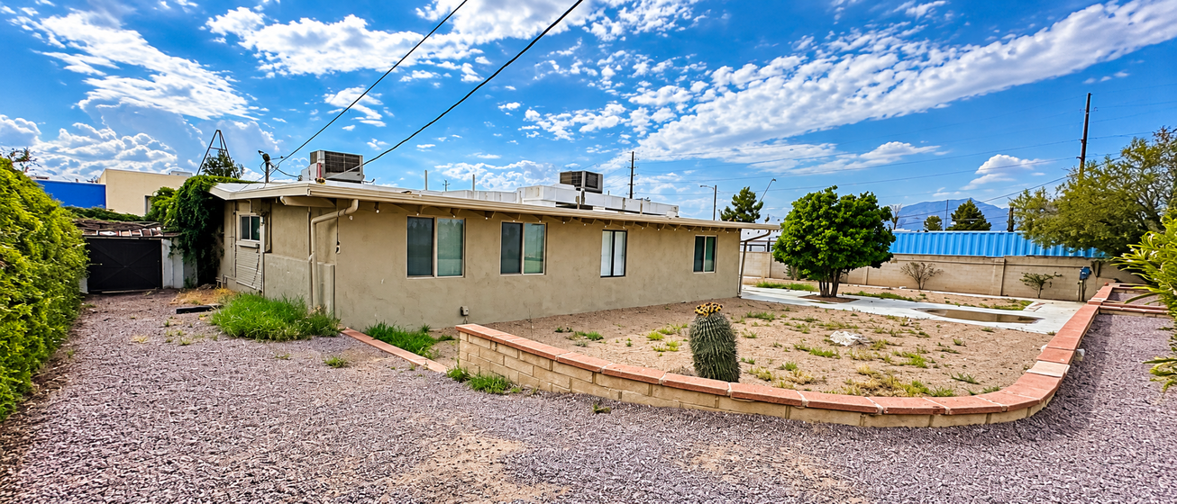 111 South Langley Avenue Office