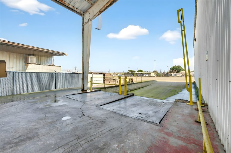 1121 Annadale Avenue, Sanger, CA, For Lease, Image-1