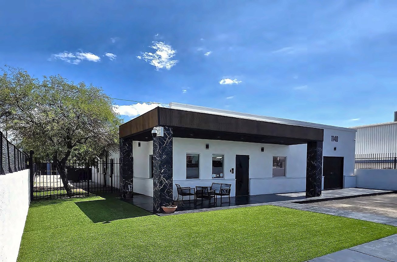 1140 N Rosemont Blvd Office