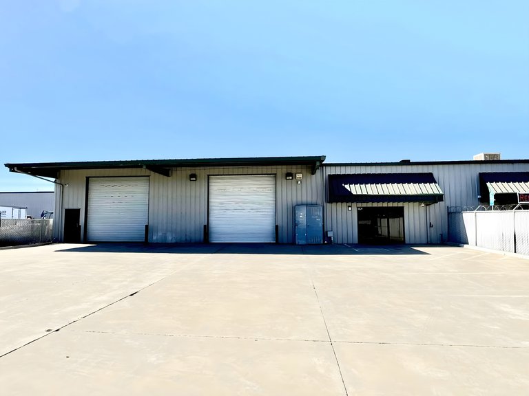 1143 Security Court, Tulare, CA, For Lease, Image-1