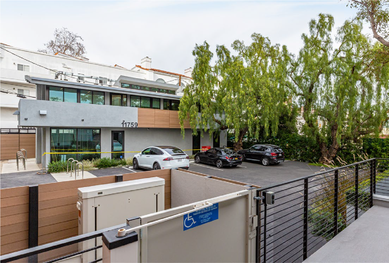 11757–11759 San Vicente Boulevard, Los Angeles, CA, For Lease, Image-3