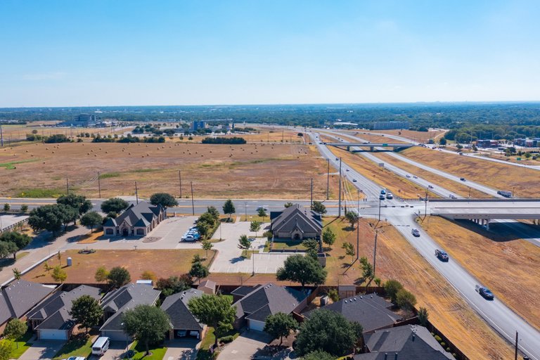 118 Roundabout Drive, Midlothian, TX, For Lease, Image-2