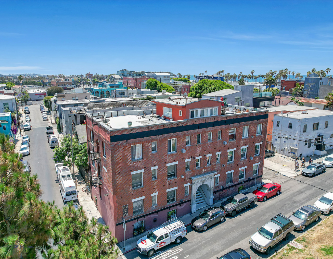 120 Westminster Ave Multifamily