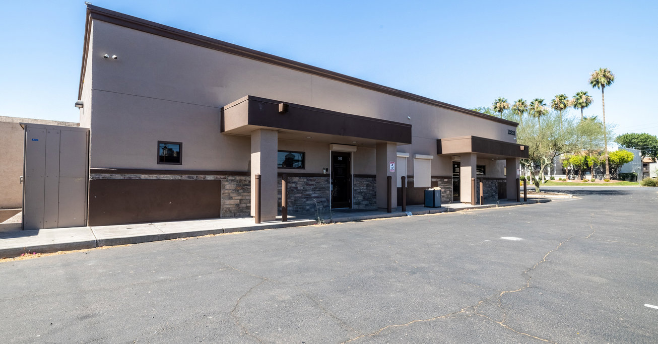 12821 North Cave Creek Road Healthcare