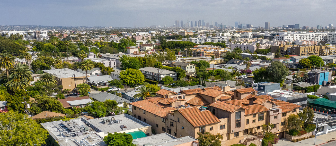 1342 N Highland Ave Multifamily photo 2