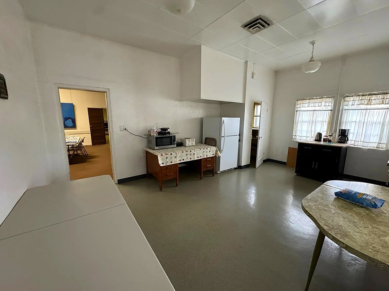 135 East Harrison Avenue, Porterville, CA, For Lease, Image-10