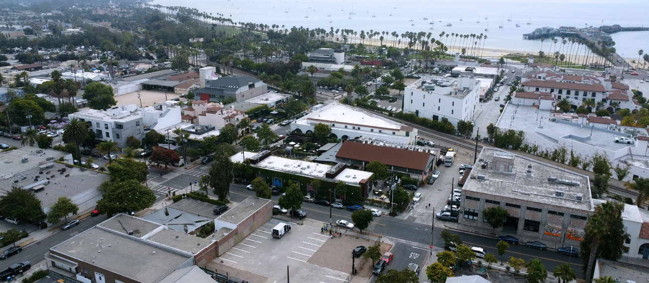 137 Anacapa Street, Suite D Retail