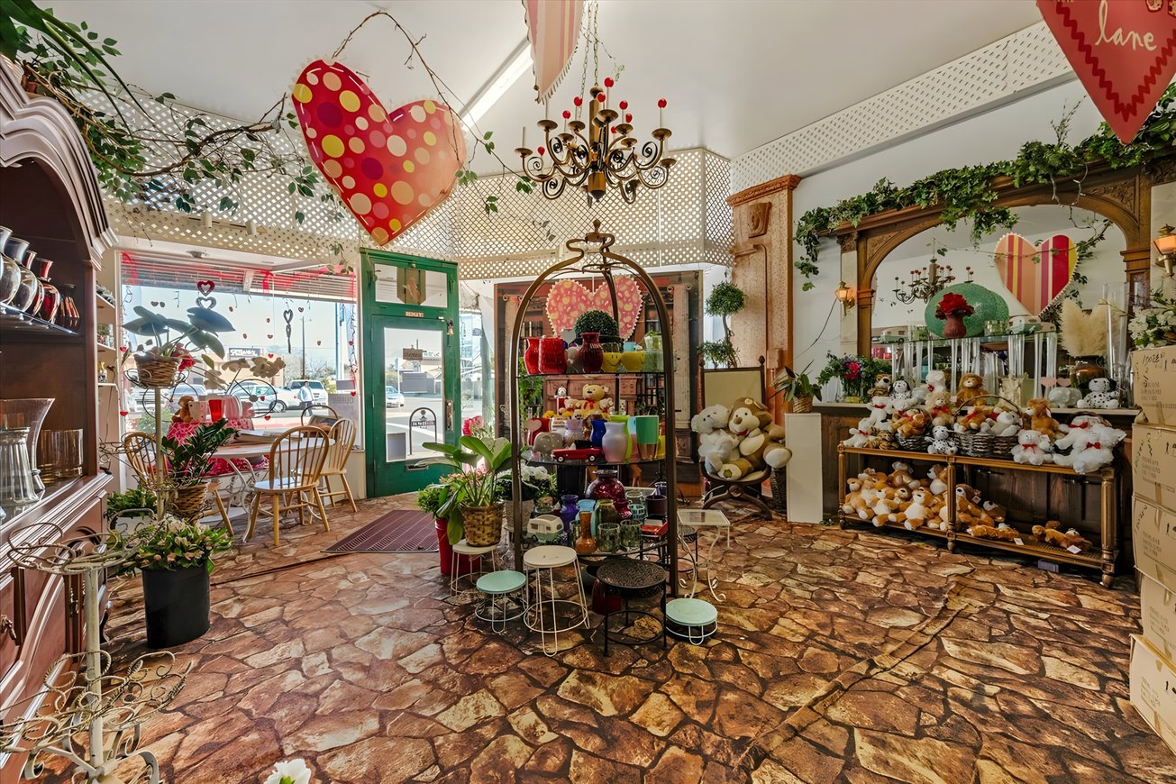 1407 North Van Ness Avenue, Fresno, CA, For Sale, Image-2