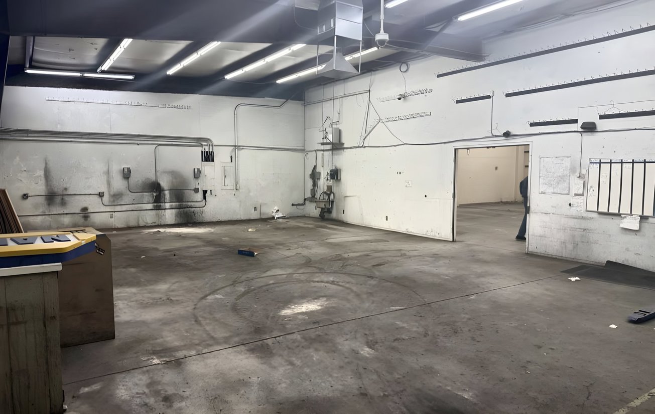 15 W Ajo Way Retail