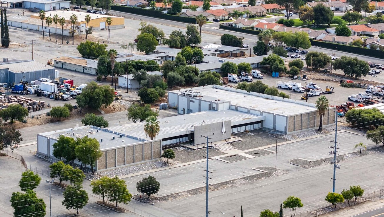 1500 Crafton Ave. Bldg. 7W-1 Industrial