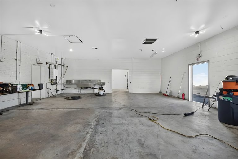 1531 East Belmont Avenue, Fresno, CA, For Lease, Image-7