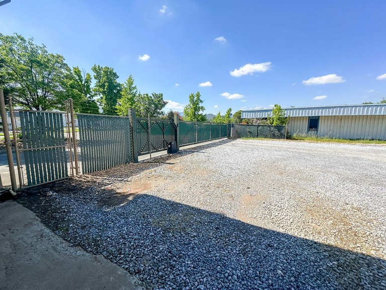 1577 Beltline Road, Redding, CA, For Lease, Image-3