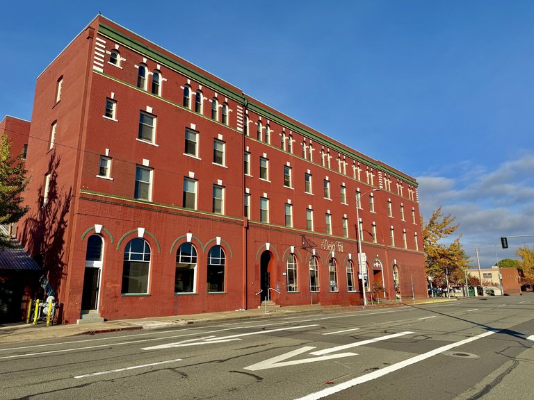 1590 California Street, Redding, CA, For Lease, Image-1