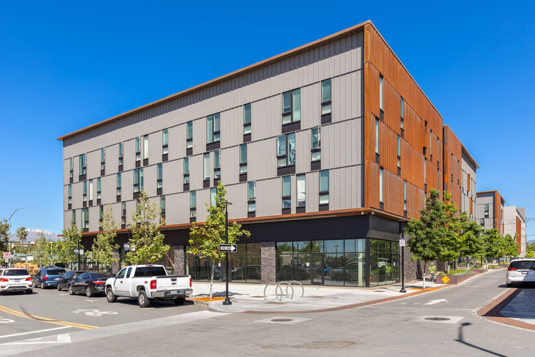 1595 California St, Redding, CA, For Lease, Image-2