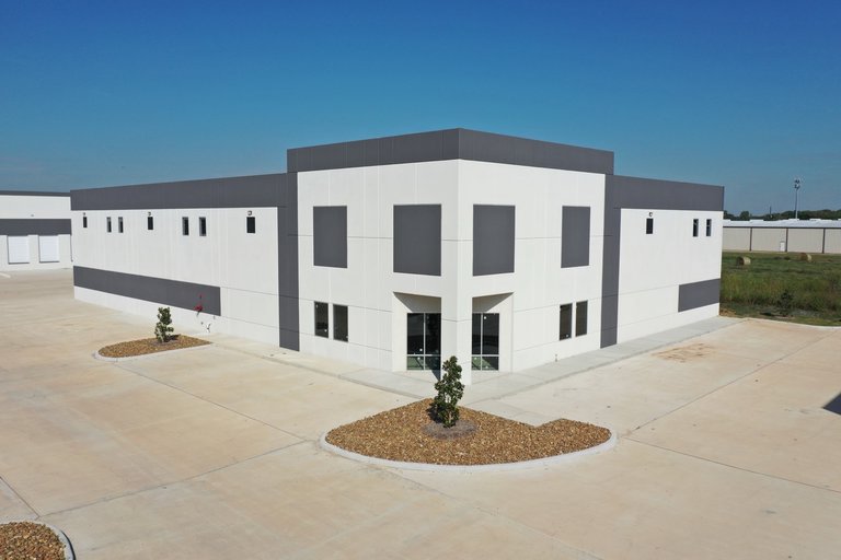 1613 N Main St, Pearland, TX, For Lease, Image-5