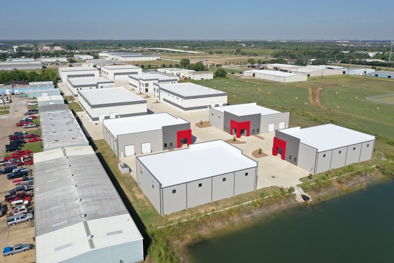 1613 N Main St, Pearland, TX, For Lease, Image-16