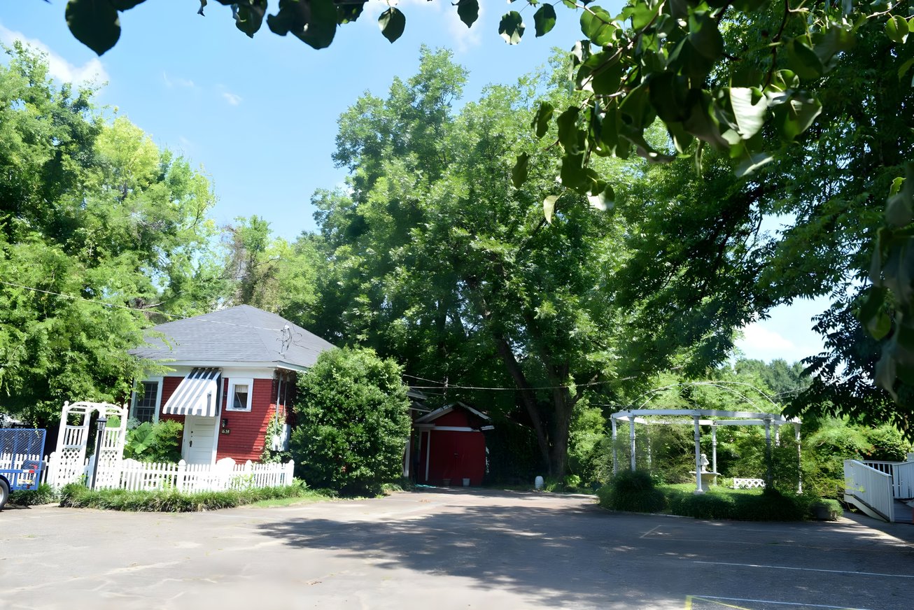 1632 South Court Street, Montgomery, AL, For Sale, Image-1