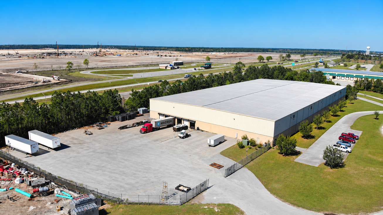 1650 Oracal Parkway Industrial