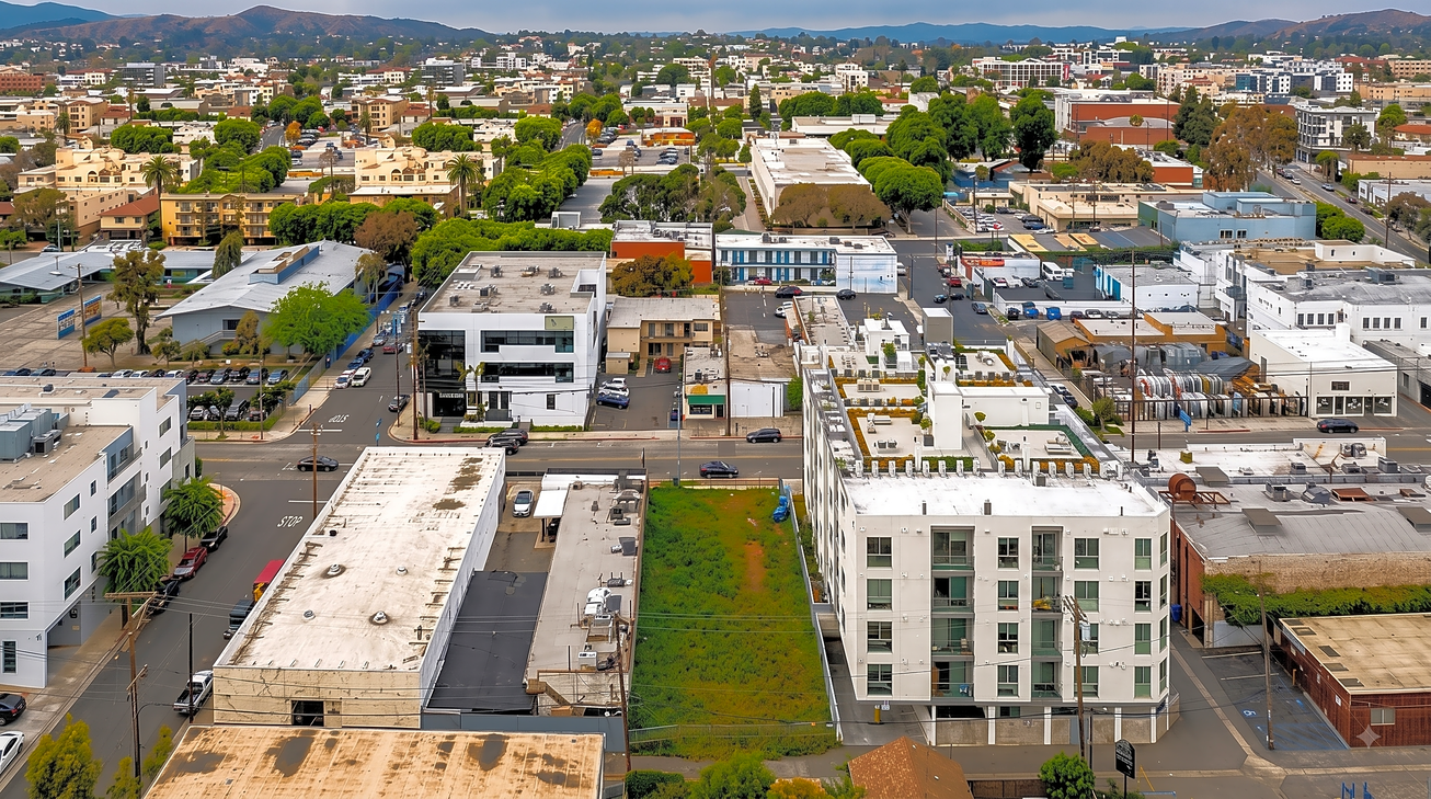 1656 Sawtelle Blvd Land/Development