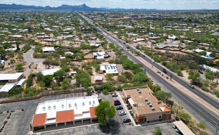 1669 W Ina Rd, Tucson, AZ, For Lease, Image-6