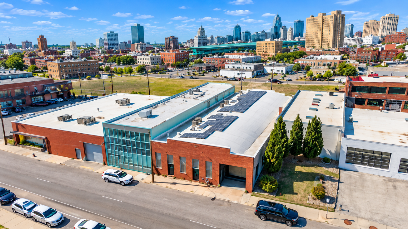 1714 Holmes St Retail