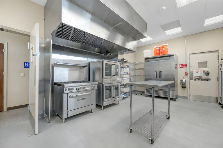 1835 North Winery Avenue, Fresno, CA, For Lease, Image-15