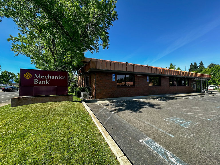 185 Hartnell Avenue, Redding, CA, For Lease, Image-2
