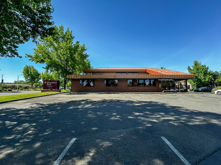 185 Hartnell Avenue, Redding, CA, For Lease, Image-4