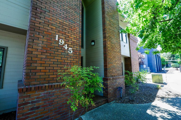 1945 Shasta Street, Redding, CA, For Lease, Image-2