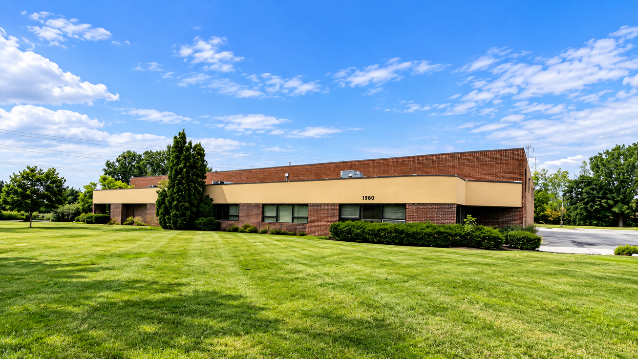 1960 West Maple Road Industrial