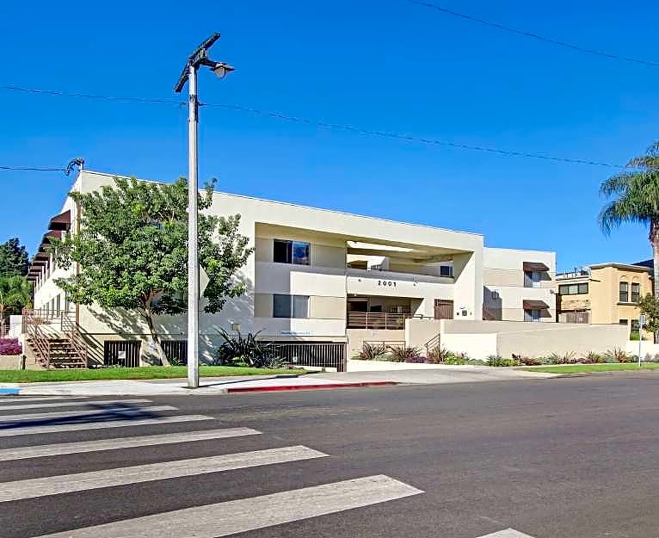 2001-2005 Grismer Ave, Burbank, CA, For Sale, Image-2