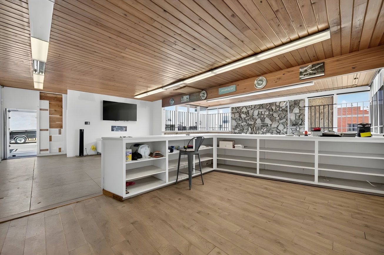 211 M Street, Fresno, CA, For Sale, Image-2