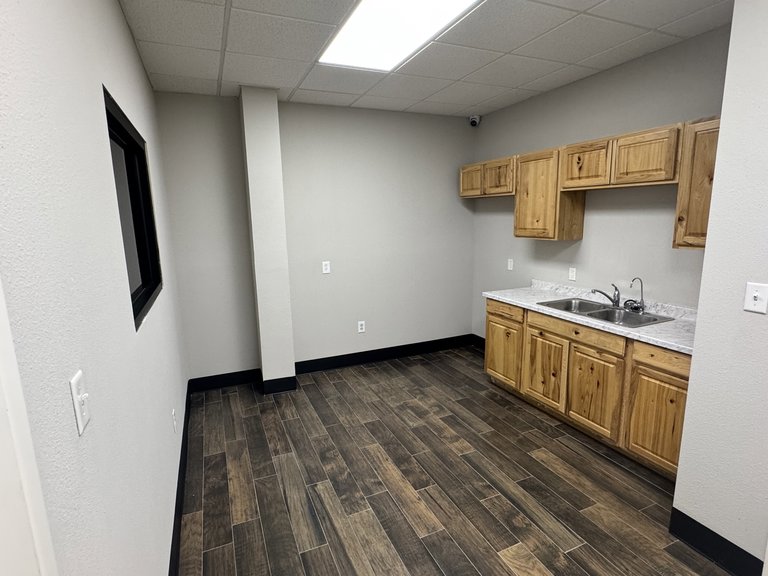 2112 Airport Rd, Conroe, TX, For Lease, Image-7