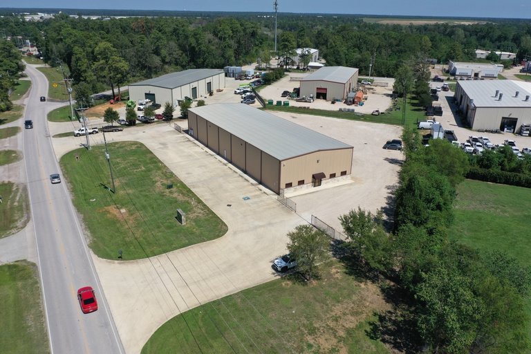 2112 Airport Rd, Conroe, TX, For Lease, Image-2