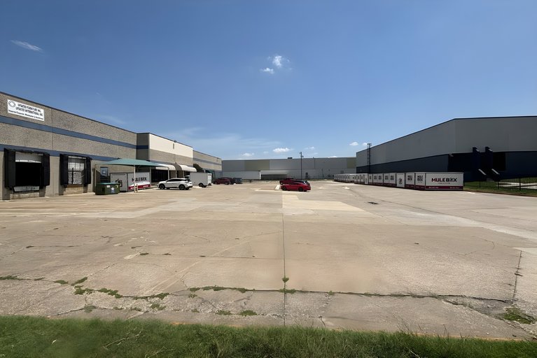 2125 - 2127 Exchange Dr., Arlington, TX, For Lease, Image-1