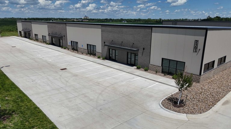 2151 Shiloh Rose Pkwy SW, Bondurant, IA, For Lease, Image-1