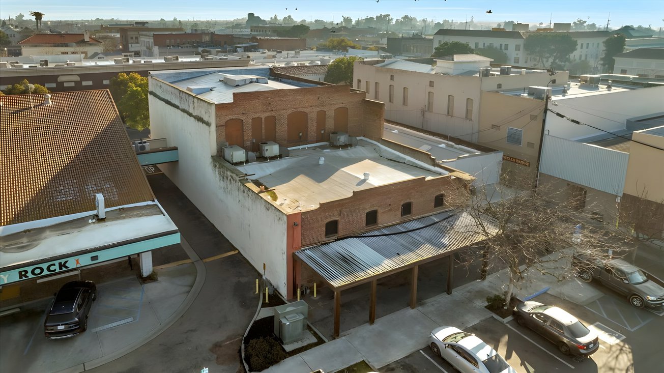 216 North Irwin Street, Hanford, CA, For Sale, Image-1