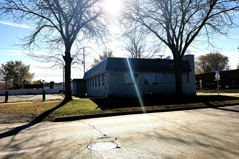 21751 Ecorse Road, Taylor, MI, For Lease, Image-4