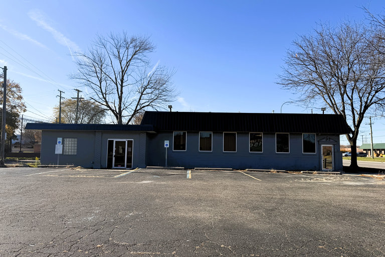 21751 Ecorse Road, Taylor, MI, For Lease, Image-2