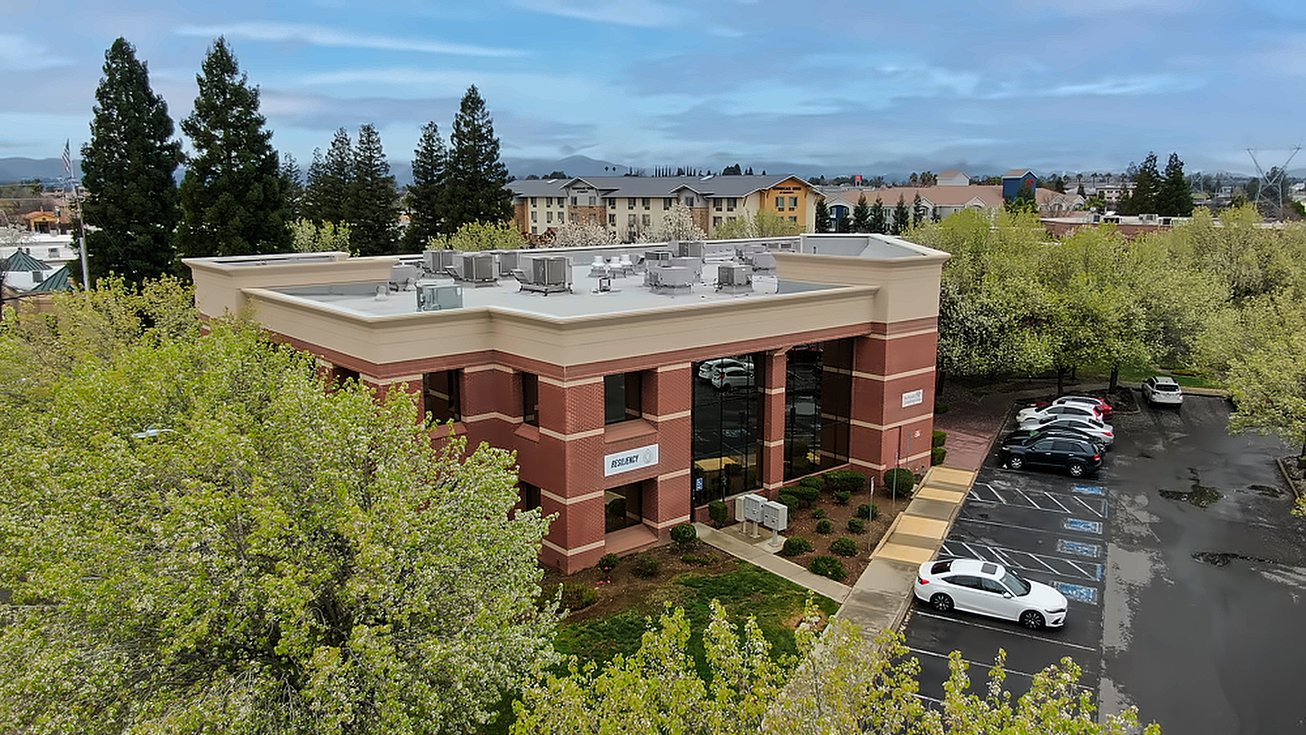 2195 Larkspur Lane Office