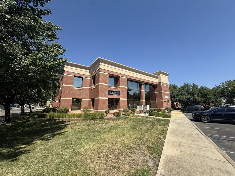 2195 Larkspur Lane, Redding, CA, For Lease, Image-8
