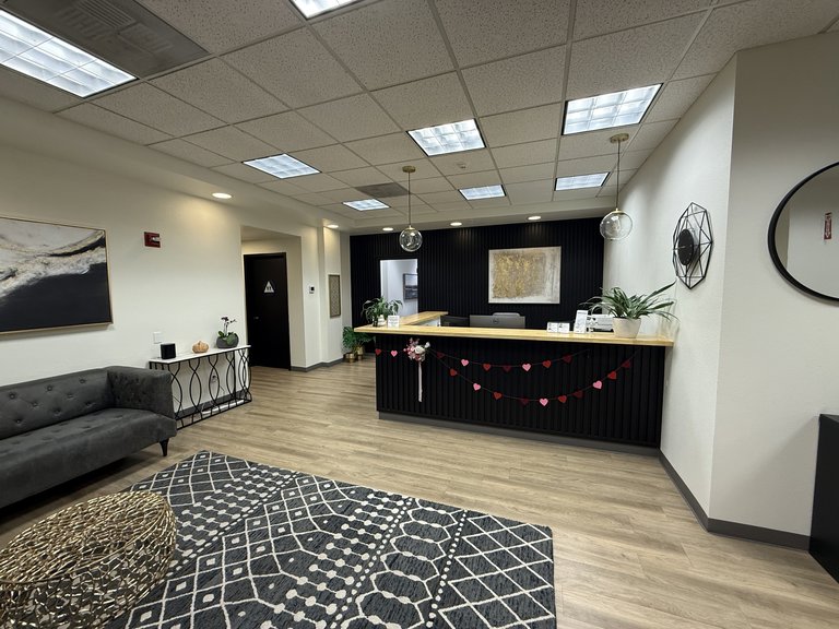 2195 Larkspur Lane, Redding, CA, For Lease, Image-13
