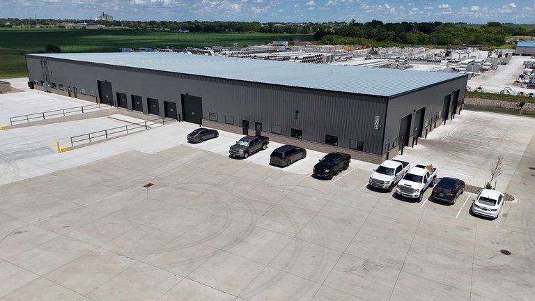 2201 Shiloh Rose Pkwy SW, Bondurant, IA, For Lease, Image-1