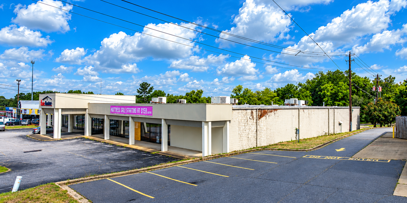 2251 E South Blvd Retail